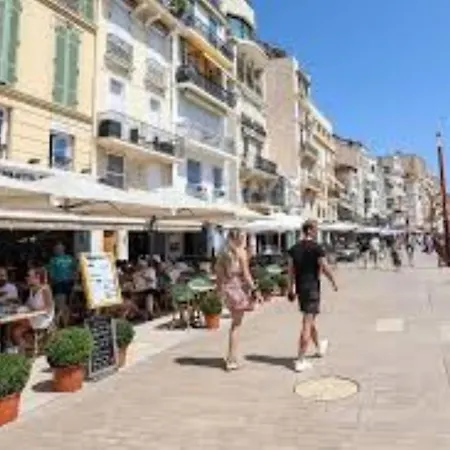 Joli Terrasse, Venizelos-cannes Centre A0b169 *