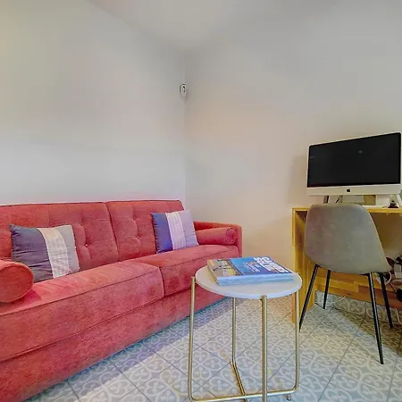 Joli Avec Terrasse Centre A0b169