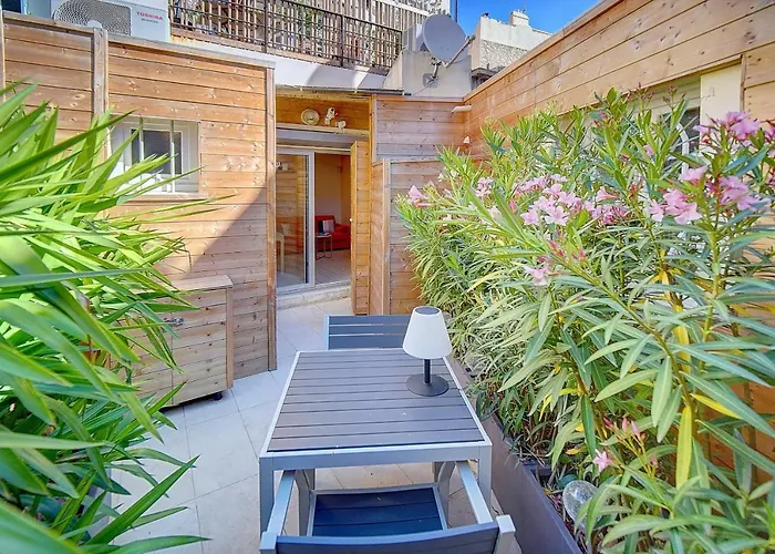 Joli Terrasse, Venizelos-cannes Centre A0b169 * Cannes